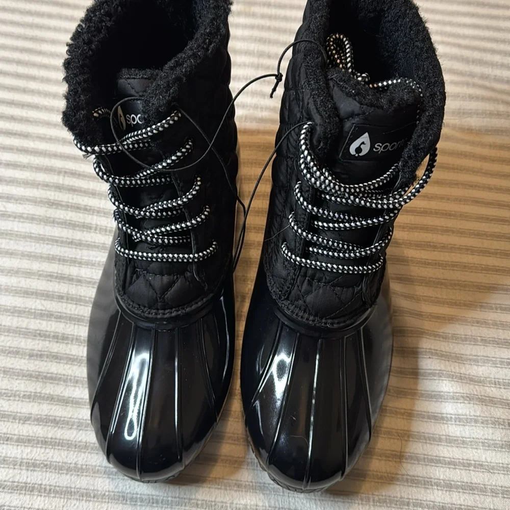 NWT In Box SPORTO Andie Weatherproof Ankle Duck Boots Sz 9